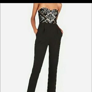 Express sweetheart top